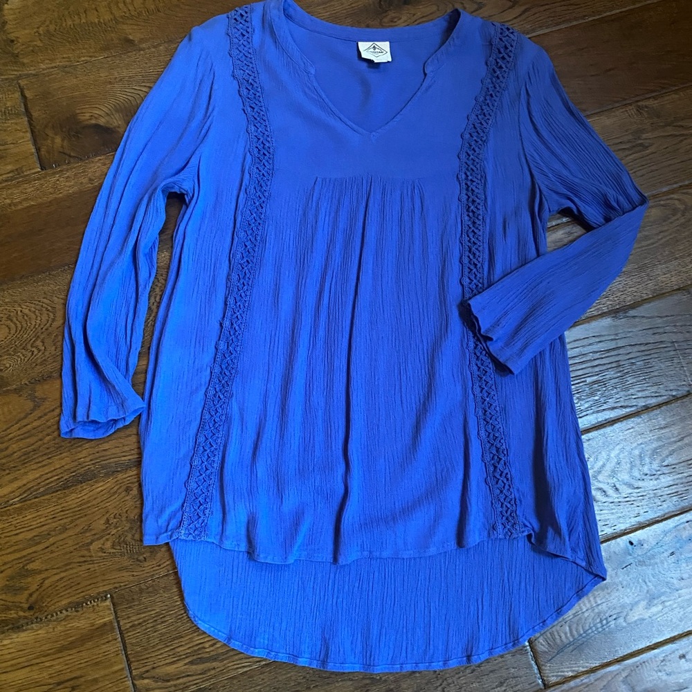 St John’s Bay Top NWOT size M